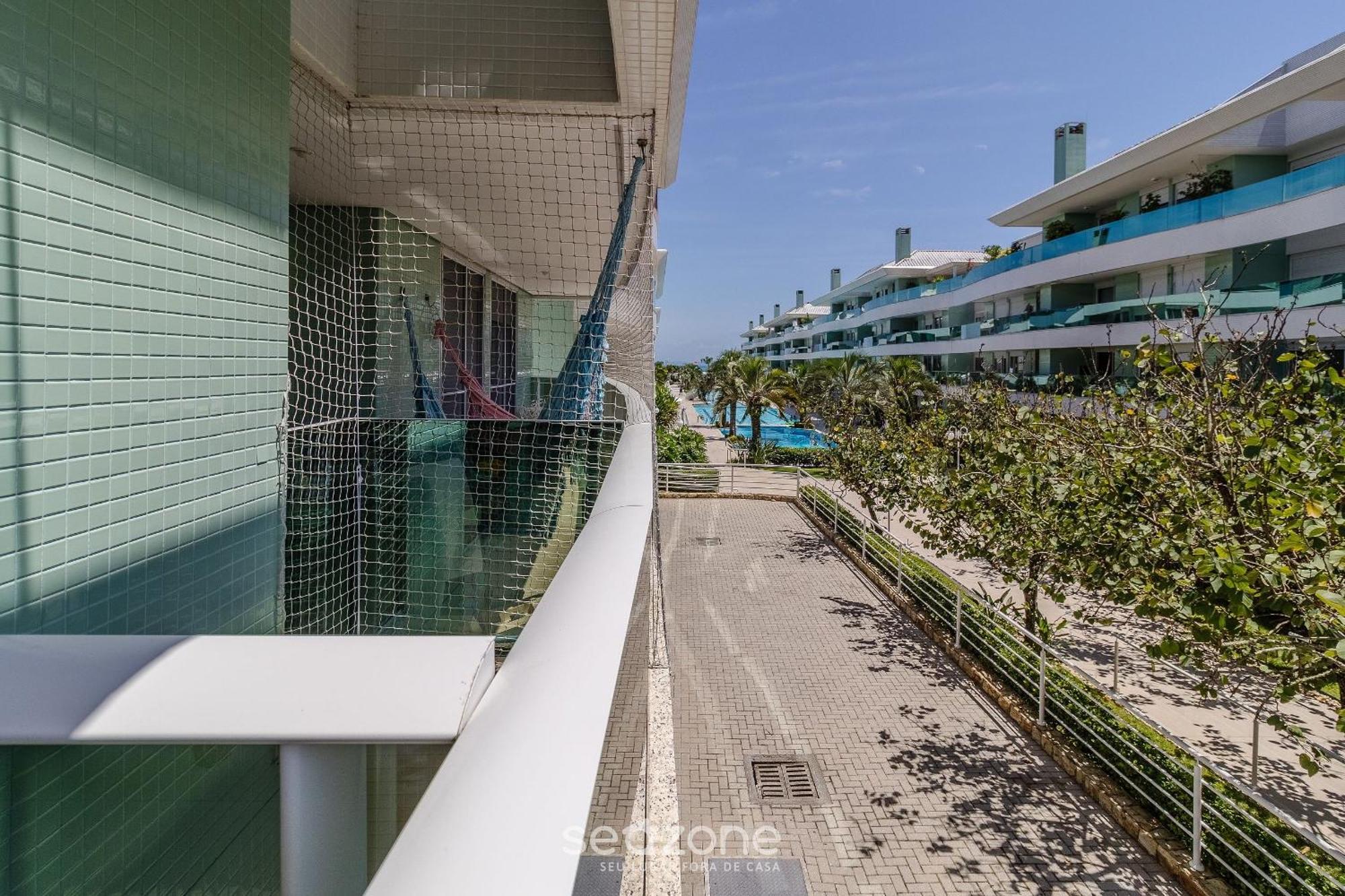 Apartment Apto Em Cond. C/ Acesso A E Piscina Ave0232