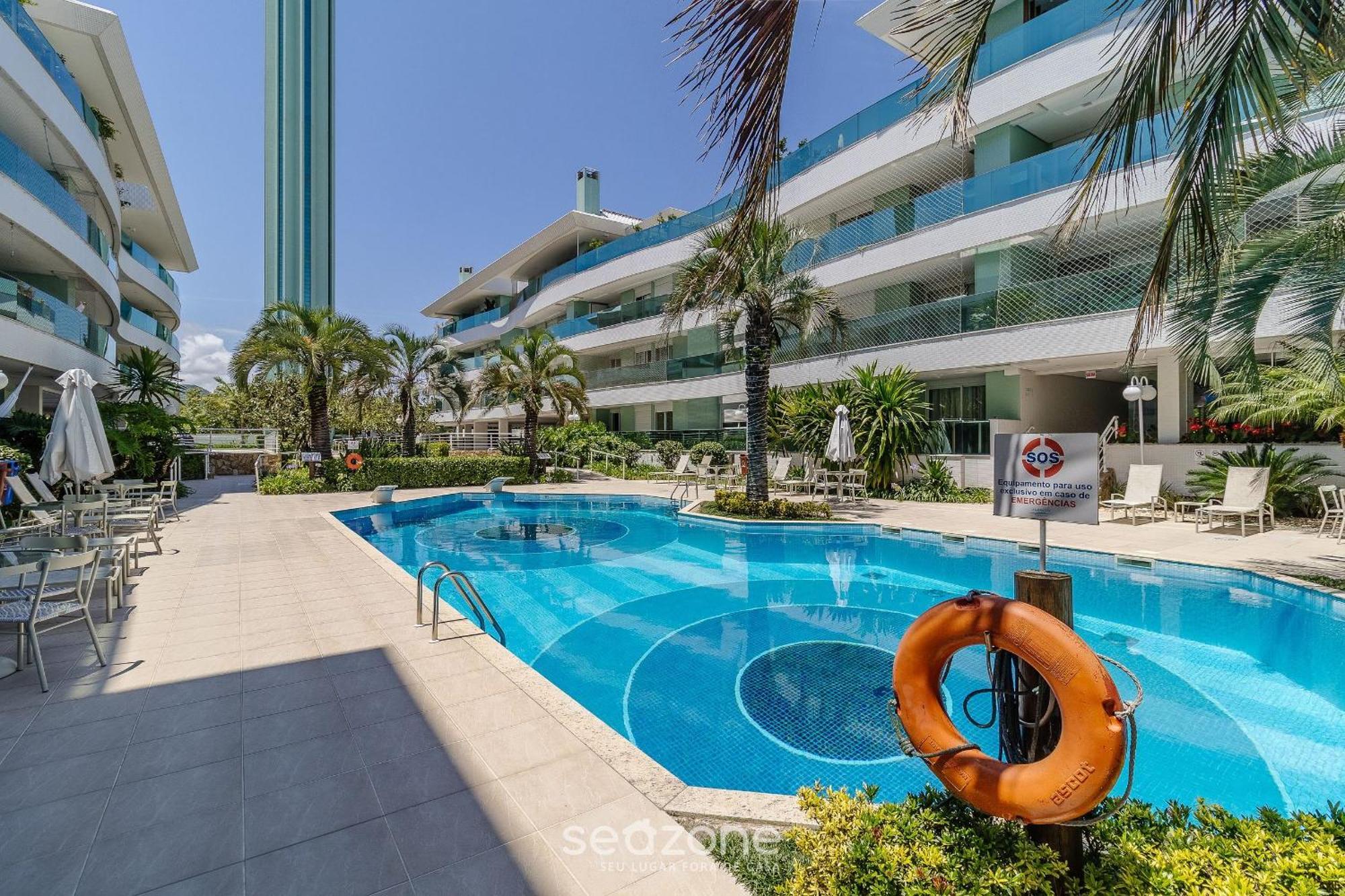 Apto Em Cond. C/ Acesso A E Piscina Ave0232 Florianopolis
