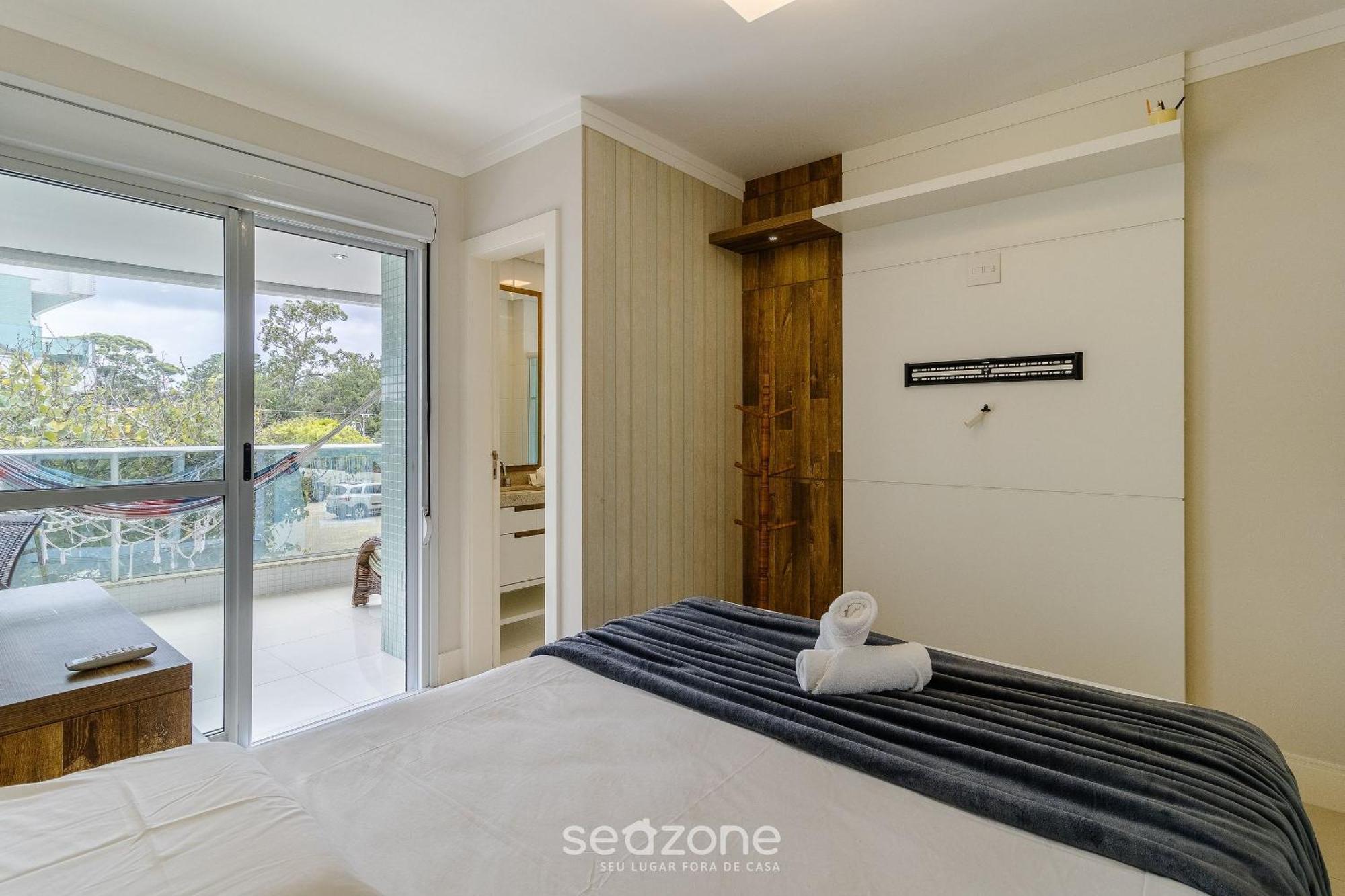 Apto Em Cond. C/ Acesso A E Piscina Ave0232 Apartamento *
