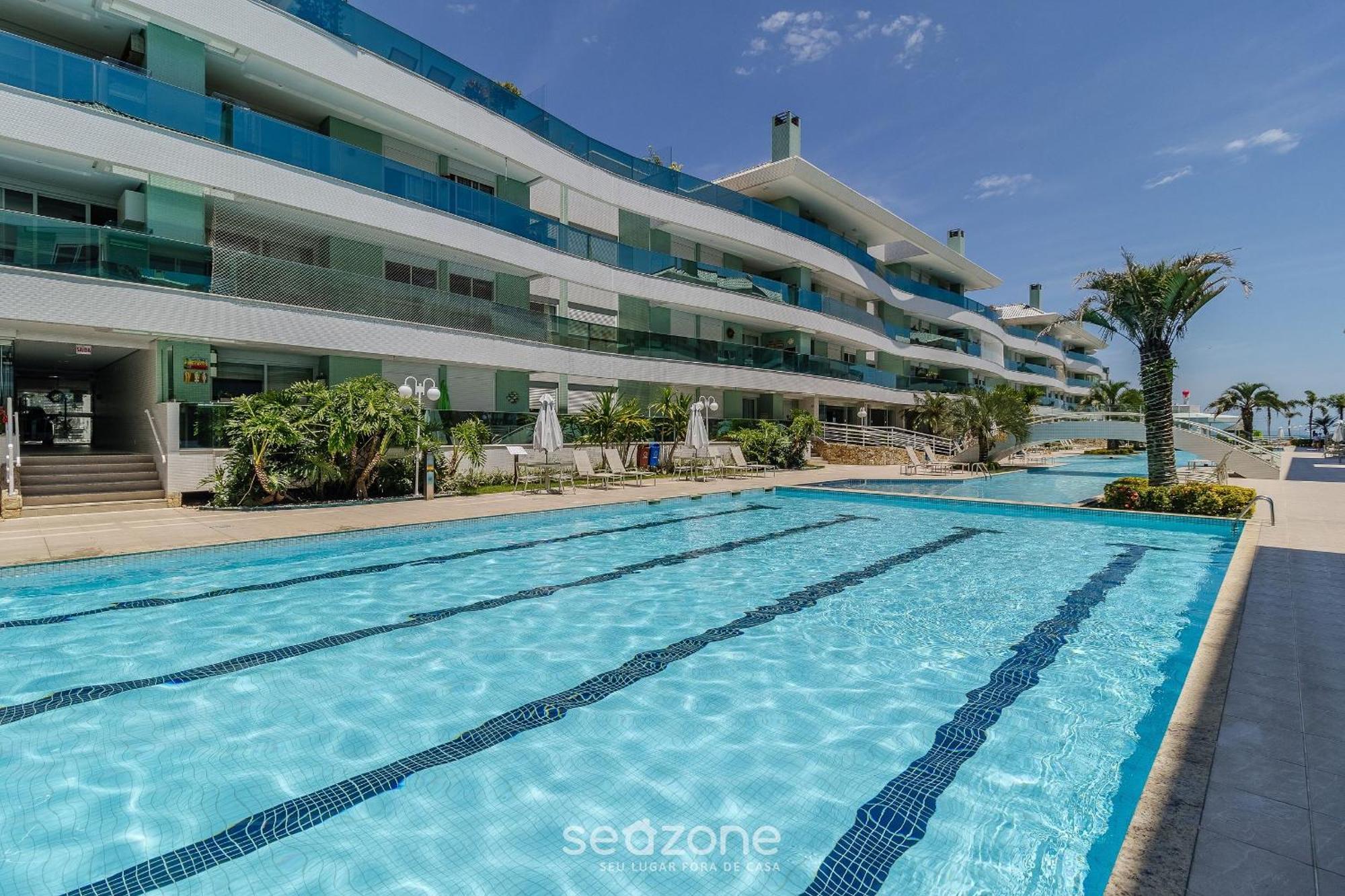Apto Em Cond. C/ Acesso A E Piscina Ave0232 *